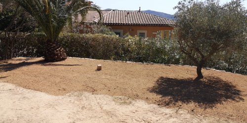 Création d'une restanque en pierres sèches